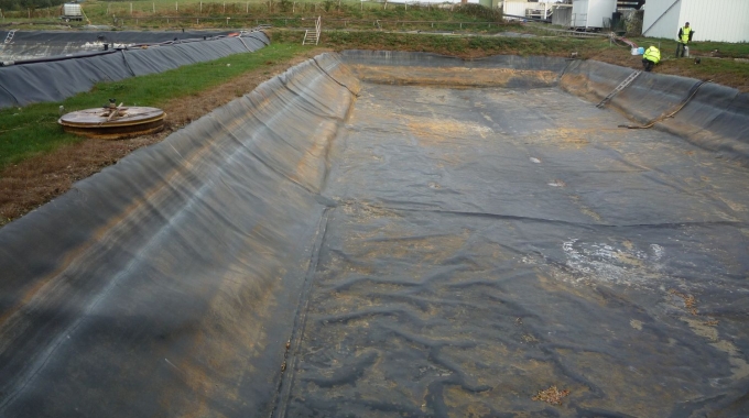 Audit of the leachate pond in a municipal landfill